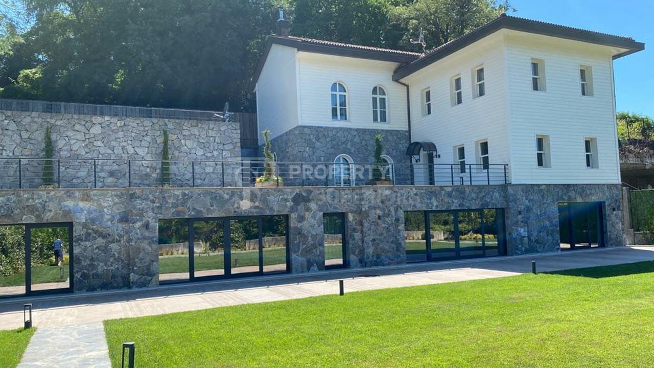 Istanbul Luxury Villa for Sale Bosphorus2