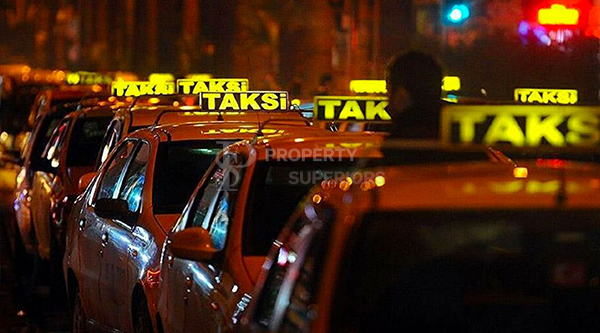 Pros and Cons of Using a Taxi in Istanbul1